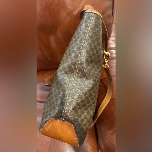 Celine Macadam Vintage Dome style Monogrammed Leather Shoulder Bag/Crossbody EUC - Picture 4 of 15